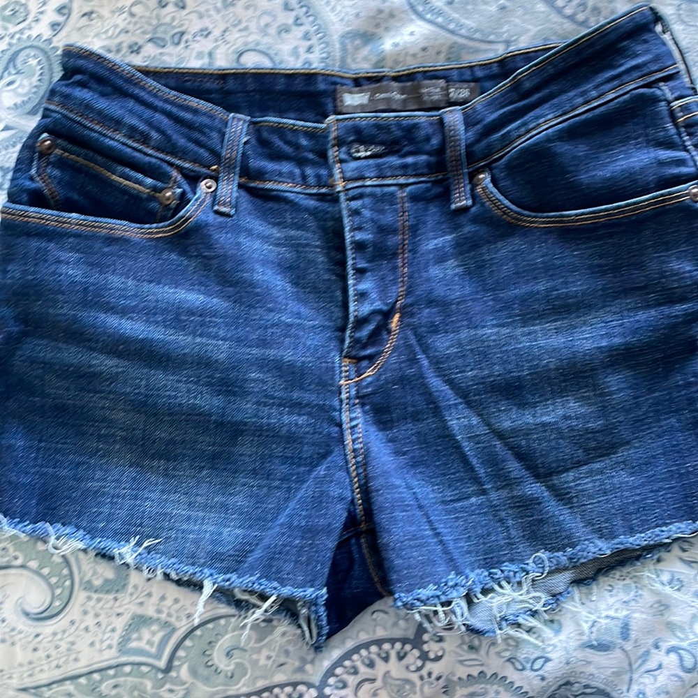 Vintage Levi’s cutoffs